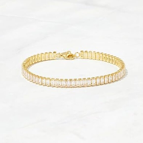 Neiman Marcus 14k Gold Filled Baguette Tennis Bracelet - Picture 4 of 5